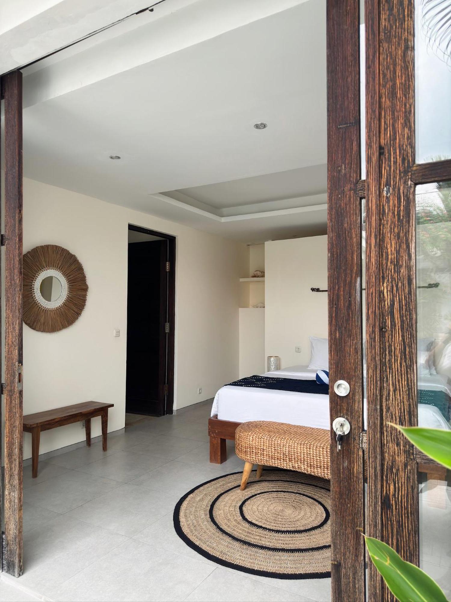 Aster Villa Seminyak Exterior photo